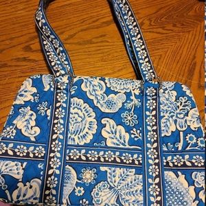 Vera bradley shoulder bag